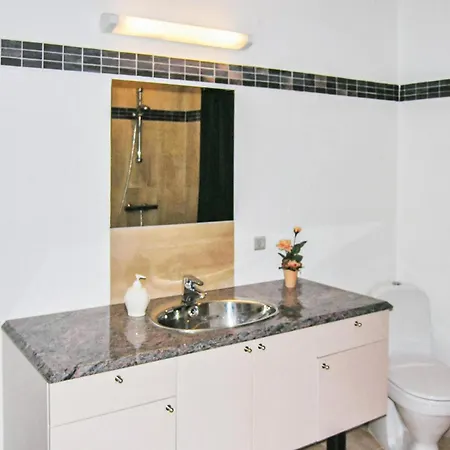 4 Bedroom Awesome In * Vesløs